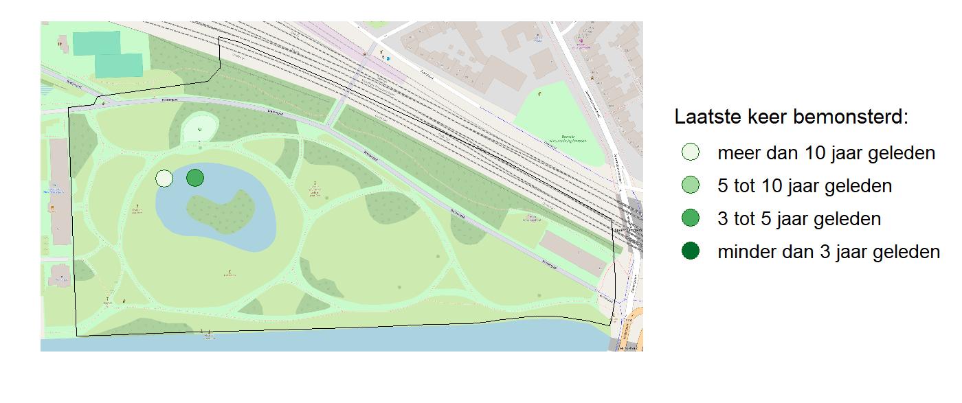 Kaart met meetlocaties waar waterplanten worden gemeten (groene stippen). Het laatste meetjaar waarin een locatie is bemonsterd is weergegeven in verschillende tinten groen.