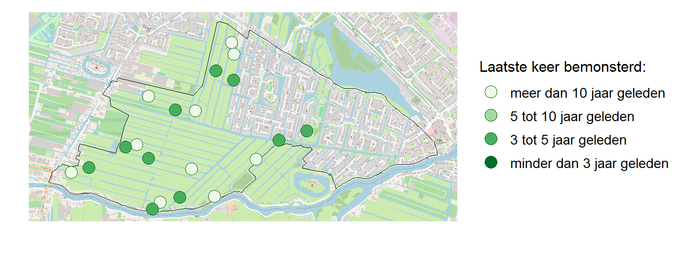 Kaart met meetlocaties waar waterplanten worden gemeten (groene stippen). Het laatste meetjaar waarin een locatie is bemonsterd is weergegeven in verschillende tinten groen.