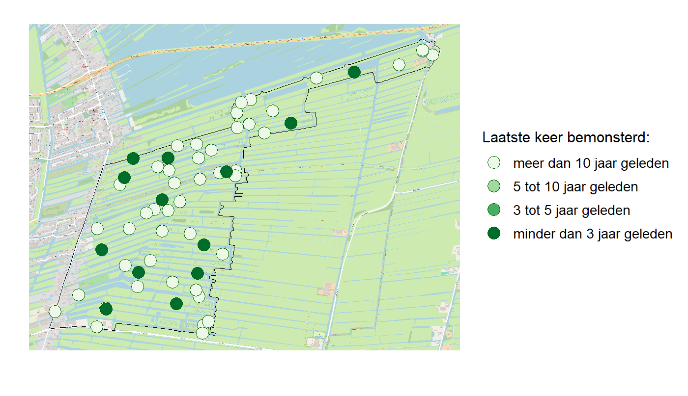 Kaart met meetlocaties waar waterplanten worden gemeten (groene stippen). Het laatste meetjaar waarin een locatie is bemonsterd is weergegeven in verschillende tinten groen.