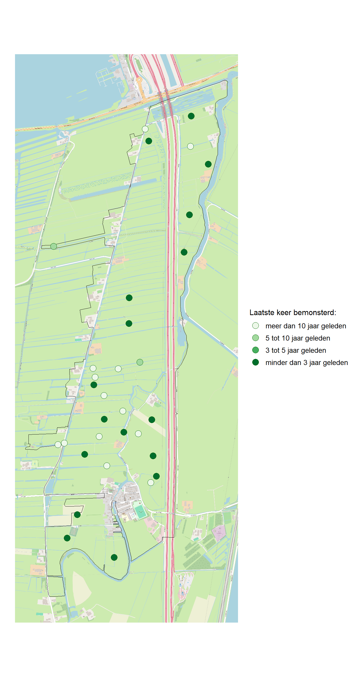 Kaart met meetlocaties waar waterplanten worden gemeten (groene stippen). Het laatste meetjaar waarin een locatie is bemonsterd is weergegeven in verschillende tinten groen.