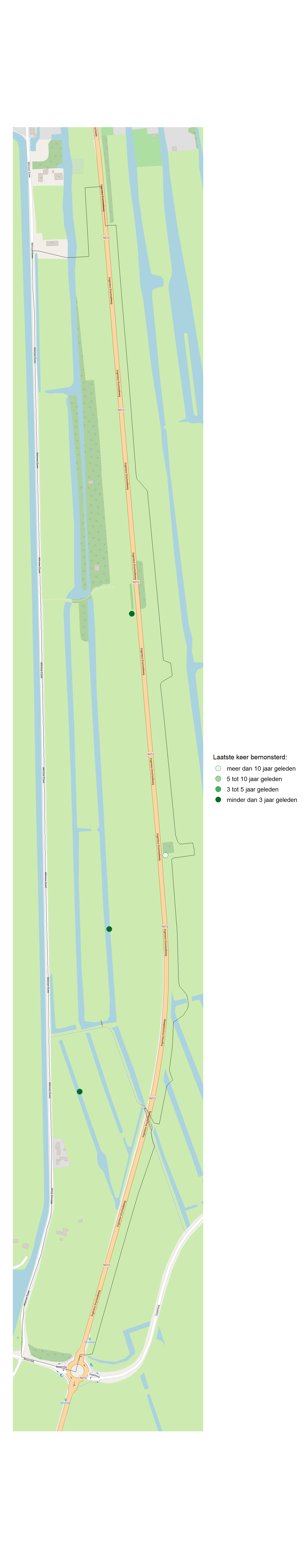 Kaart met meetlocaties waar waterplanten worden gemeten (groene stippen). Het laatste meetjaar waarin een locatie is bemonsterd is weergegeven in verschillende tinten groen.