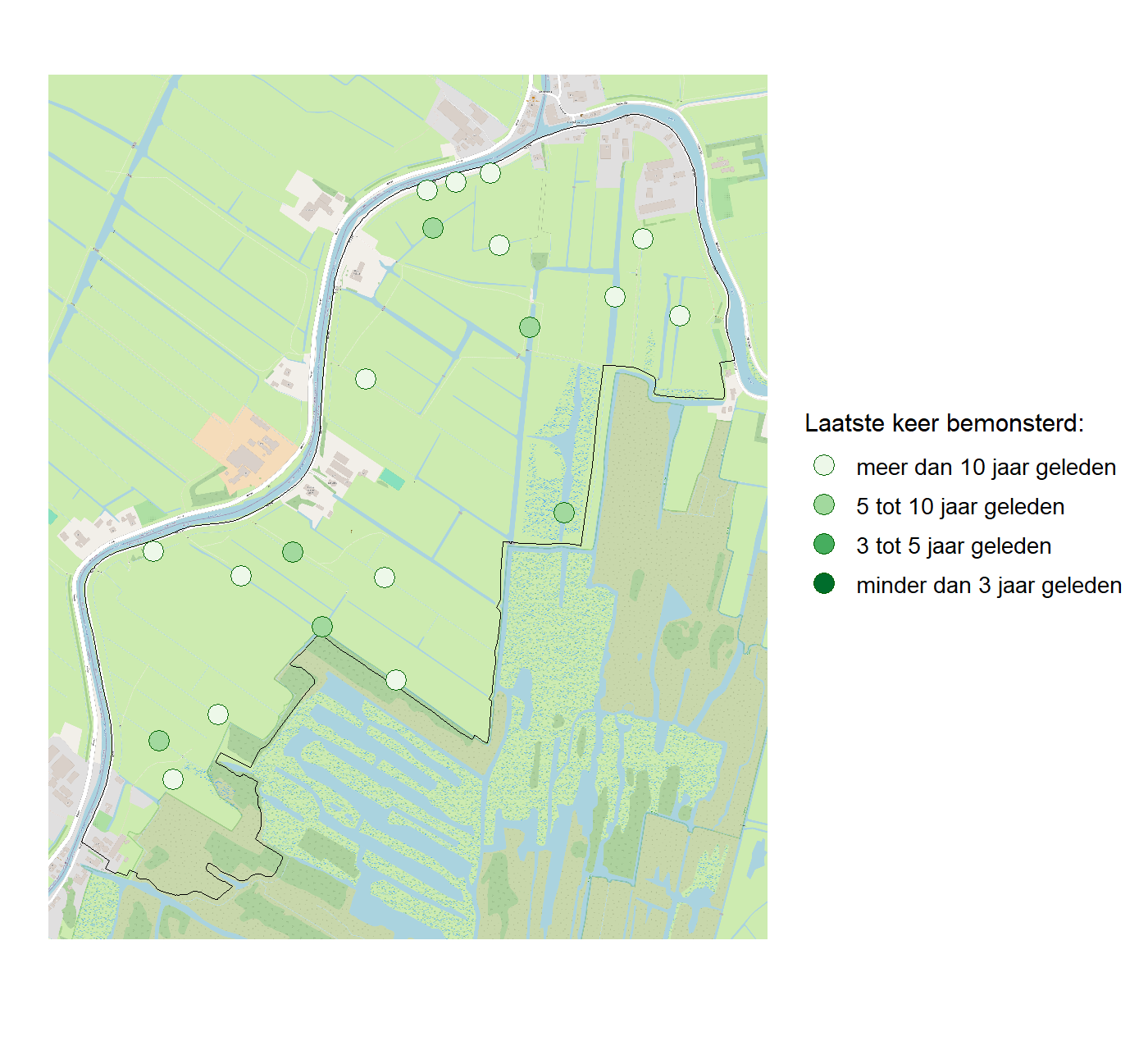 Kaart met meetlocaties waar waterplanten worden gemeten (groene stippen). Het laatste meetjaar waarin een locatie is bemonsterd is weergegeven in verschillende tinten groen.