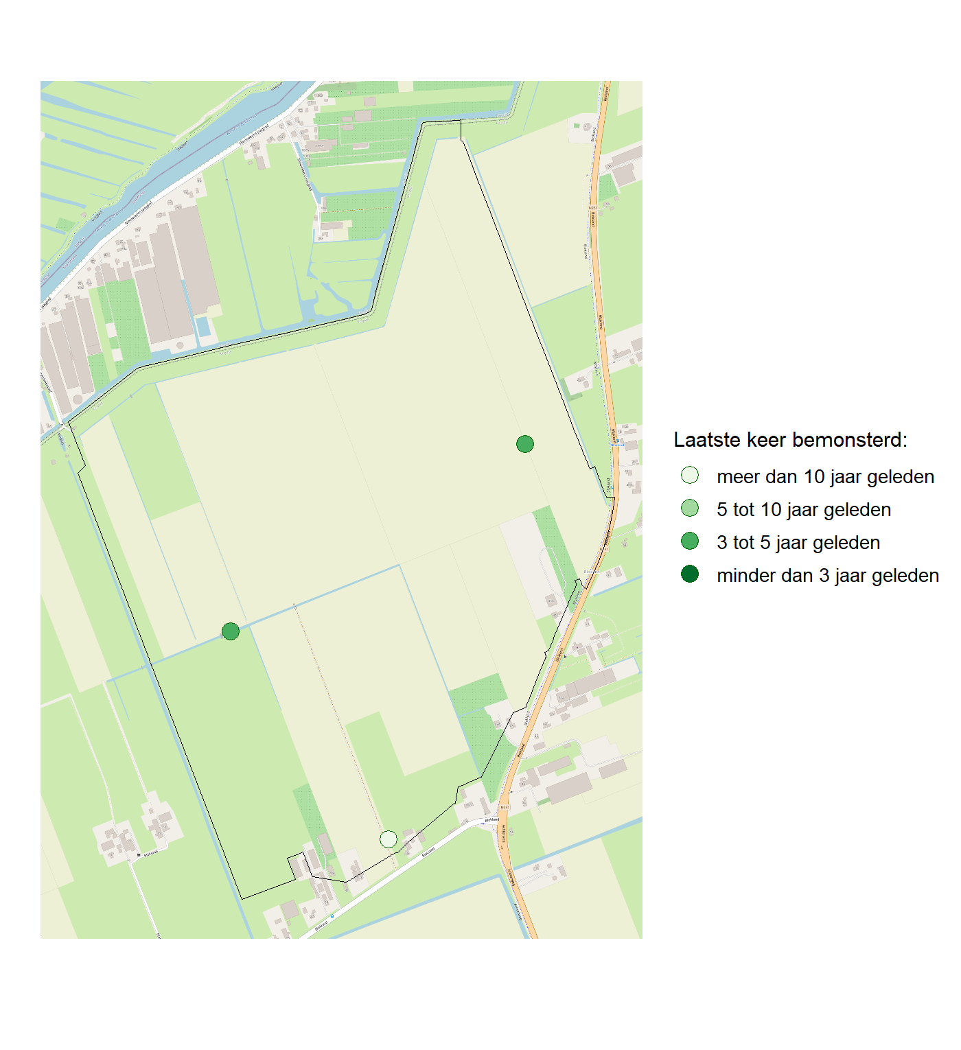 Kaart met meetlocaties waar waterplanten worden gemeten (groene stippen). Het laatste meetjaar waarin een locatie is bemonsterd is weergegeven in verschillende tinten groen.