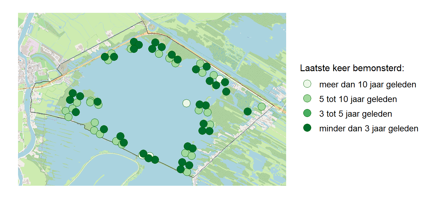 Kaart met meetlocaties waar waterplanten worden gemeten (groene stippen). Het laatste meetjaar waarin een locatie is bemonsterd is weergegeven in verschillende tinten groen.