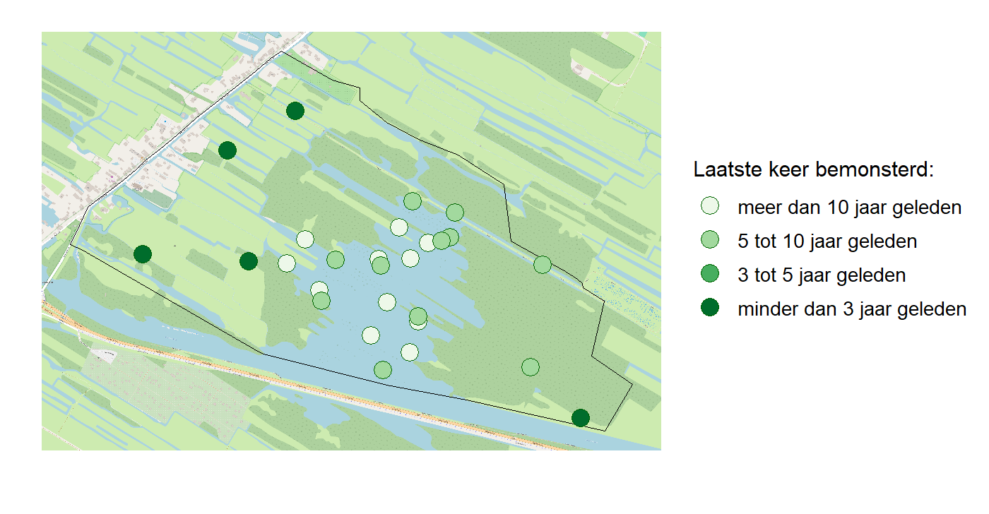 Kaart met meetlocaties waar waterplanten worden gemeten (groene stippen). Het laatste meetjaar waarin een locatie is bemonsterd is weergegeven in verschillende tinten groen.