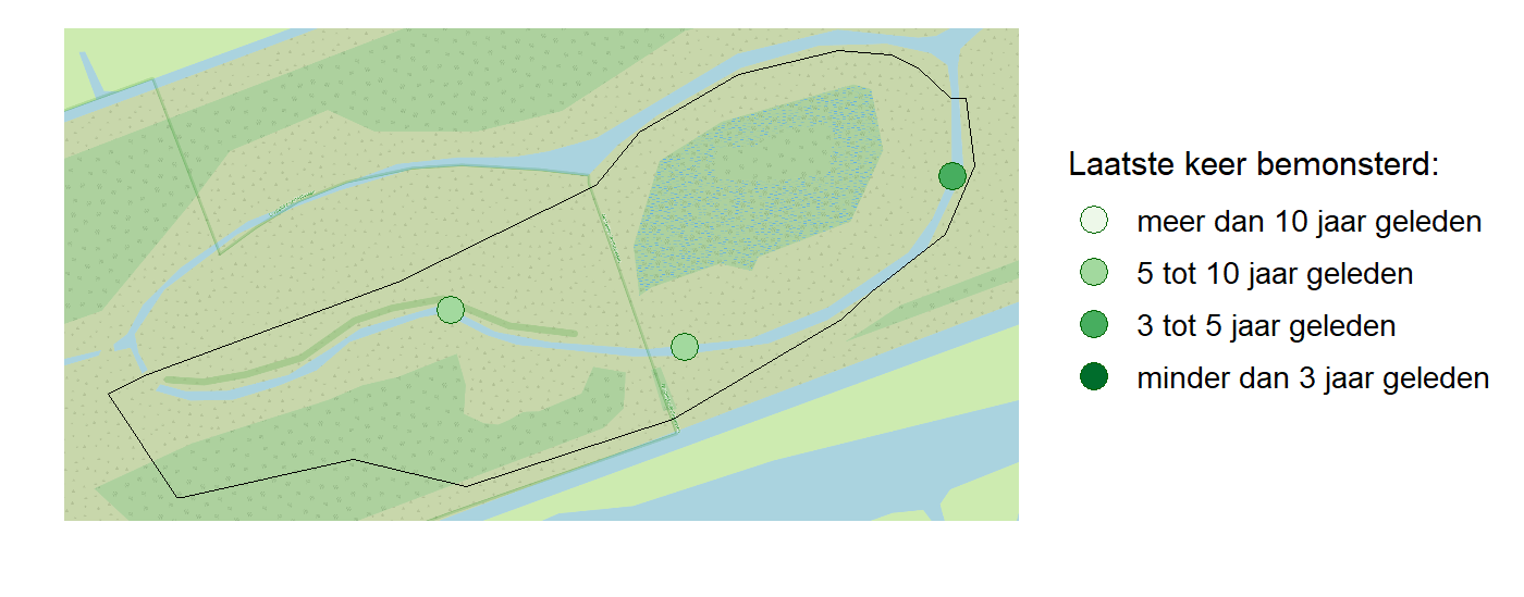 Kaart met meetlocaties waar waterplanten worden gemeten (groene stippen). Het laatste meetjaar waarin een locatie is bemonsterd is weergegeven in verschillende tinten groen.