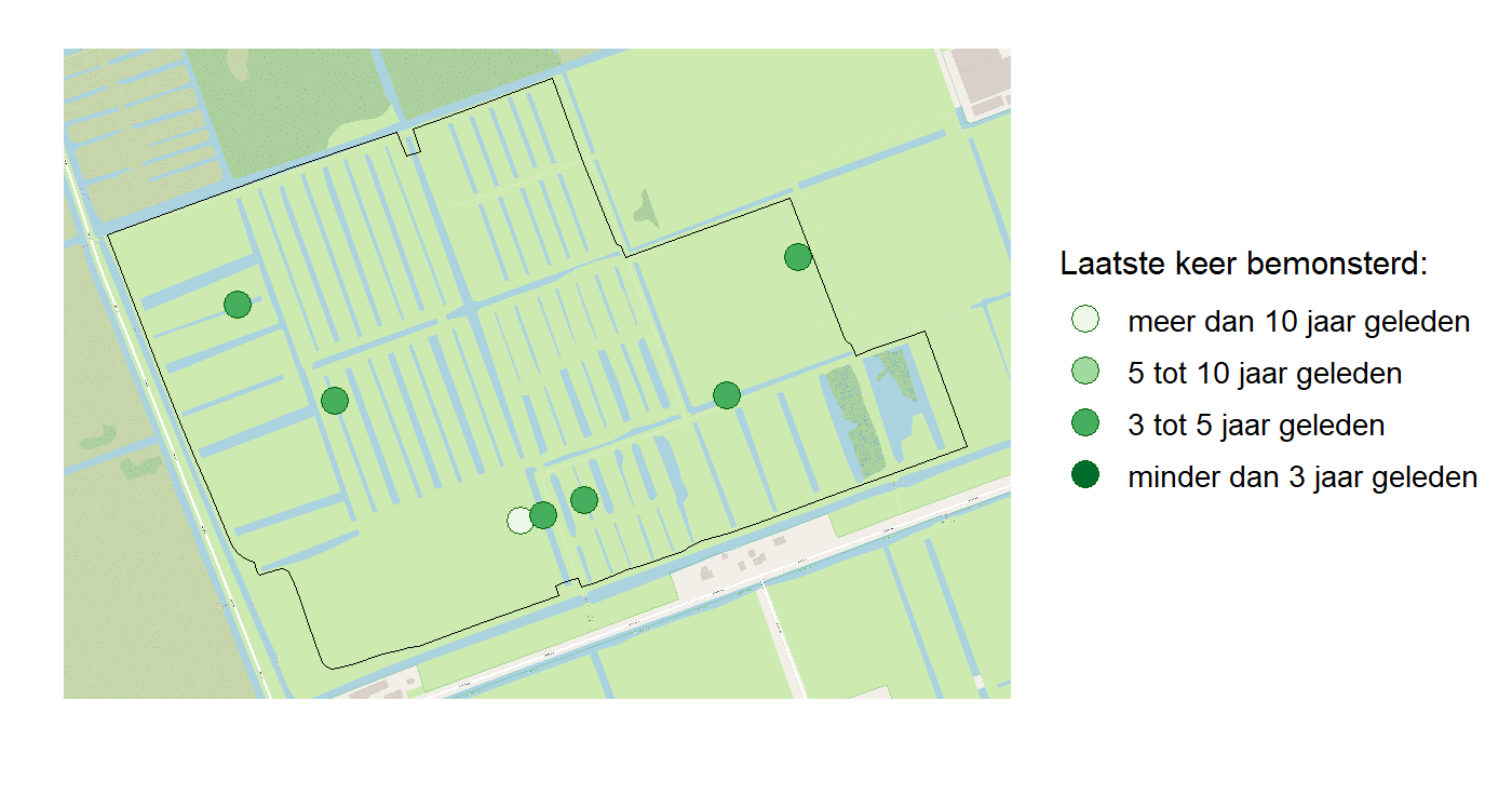 Kaart met meetlocaties waar waterplanten worden gemeten (groene stippen). Het laatste meetjaar waarin een locatie is bemonsterd is weergegeven in verschillende tinten groen.