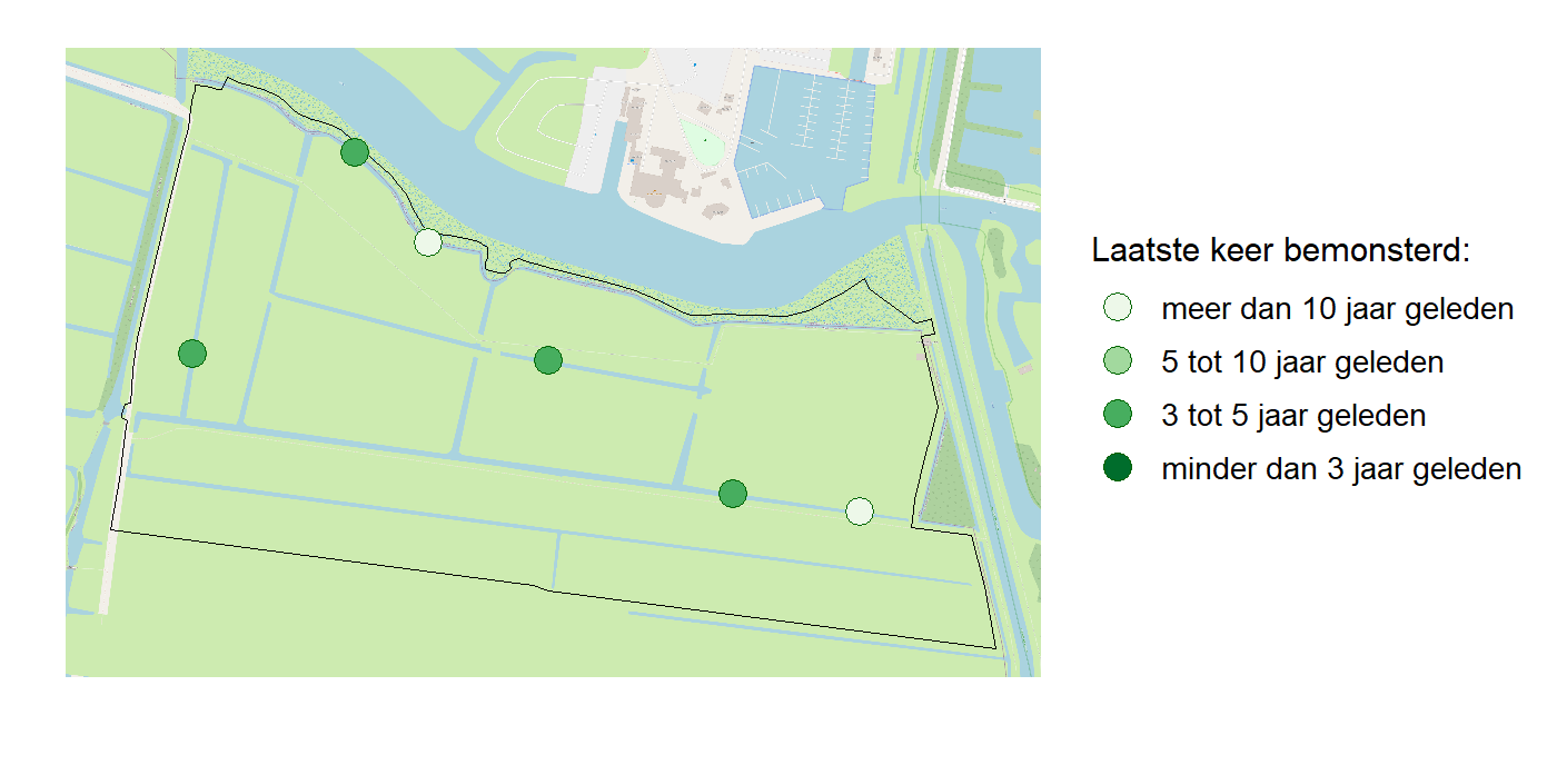 Kaart met meetlocaties waar waterplanten worden gemeten (groene stippen). Het laatste meetjaar waarin een locatie is bemonsterd is weergegeven in verschillende tinten groen.