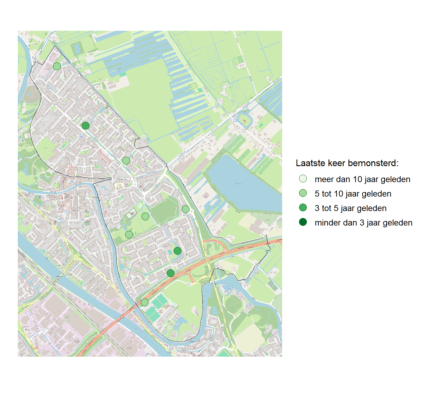 Kaart met meetlocaties waar waterplanten worden gemeten (groene stippen). Het laatste meetjaar waarin een locatie is bemonsterd is weergegeven in verschillende tinten groen.