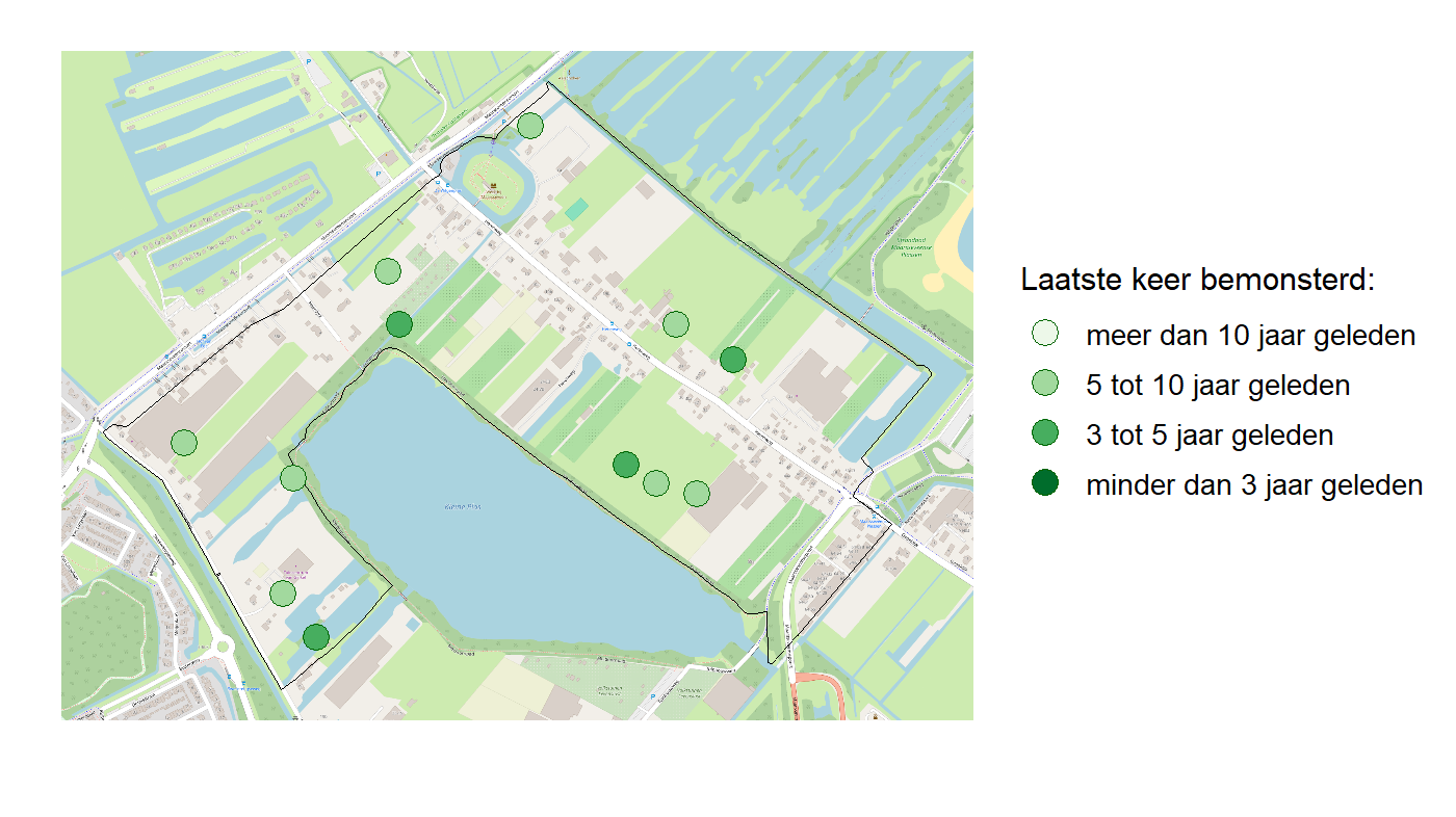 Kaart met meetlocaties waar waterplanten worden gemeten (groene stippen). Het laatste meetjaar waarin een locatie is bemonsterd is weergegeven in verschillende tinten groen.