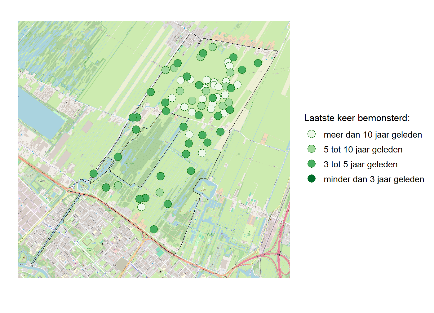 Kaart met meetlocaties waar waterplanten worden gemeten (groene stippen). Het laatste meetjaar waarin een locatie is bemonsterd is weergegeven in verschillende tinten groen.