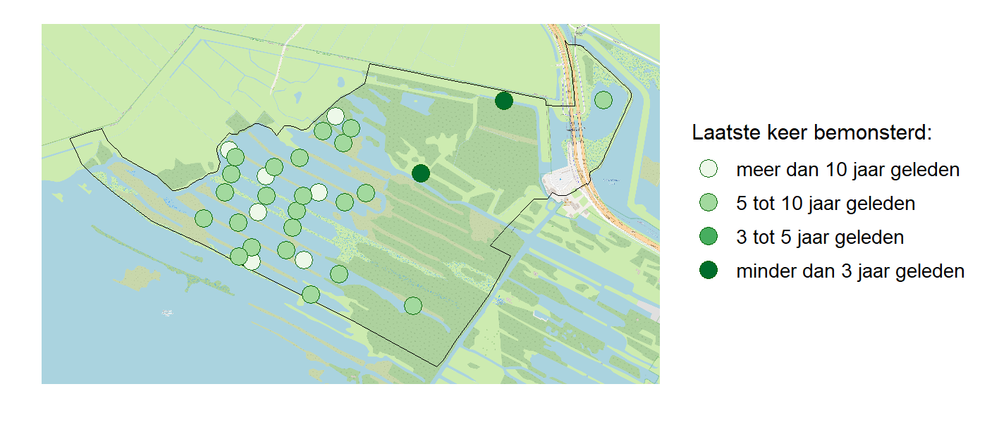 Kaart met meetlocaties waar waterplanten worden gemeten (groene stippen). Het laatste meetjaar waarin een locatie is bemonsterd is weergegeven in verschillende tinten groen.