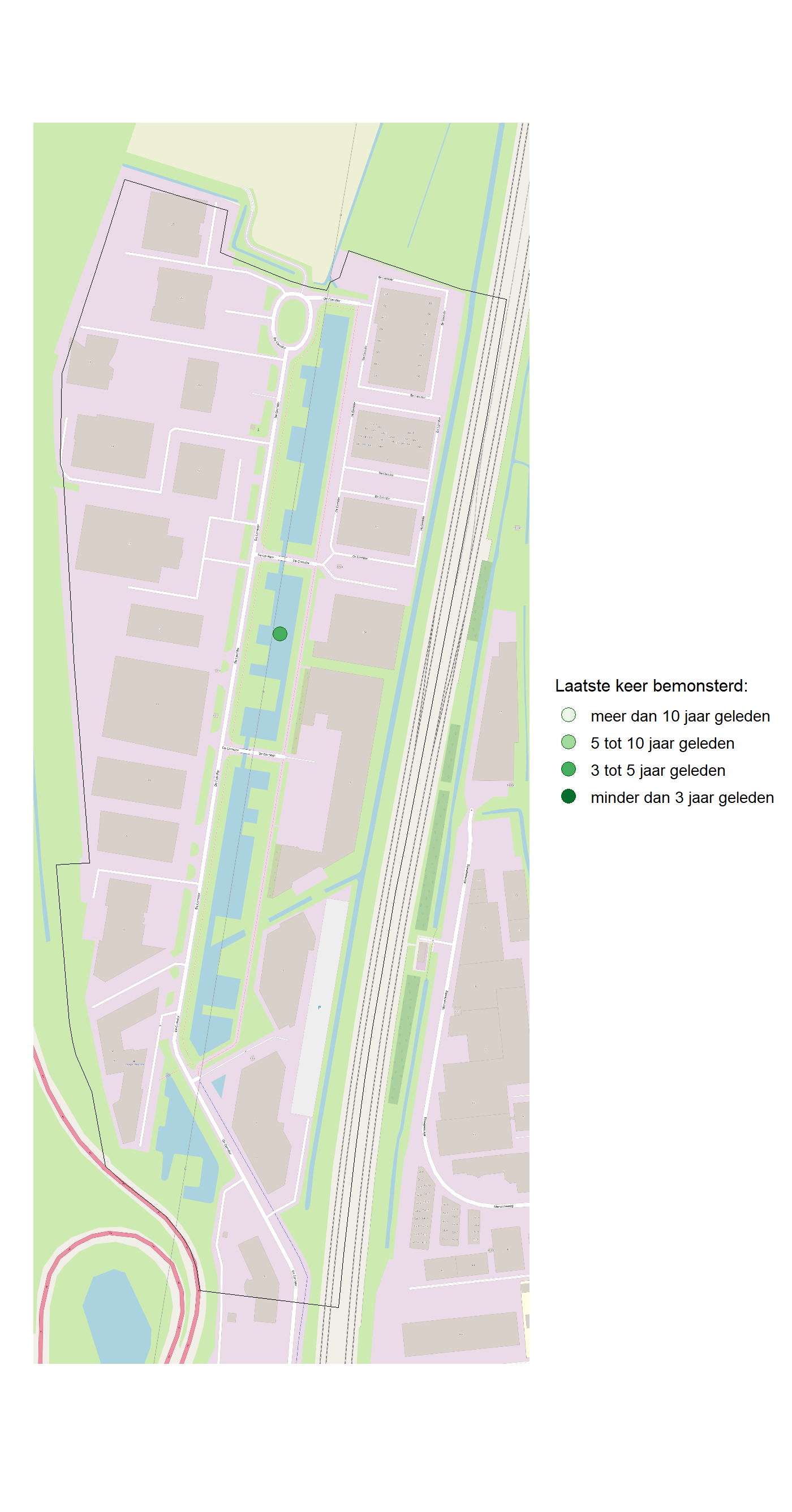 Kaart met meetlocaties waar waterplanten worden gemeten (groene stippen). Het laatste meetjaar waarin een locatie is bemonsterd is weergegeven in verschillende tinten groen.