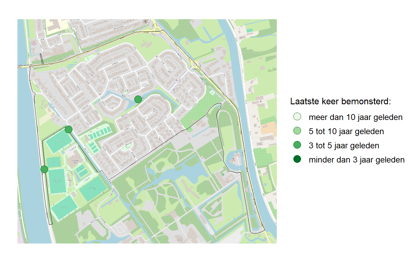 Kaart met meetlocaties waar waterplanten worden gemeten (groene stippen). Het laatste meetjaar waarin een locatie is bemonsterd is weergegeven in verschillende tinten groen.