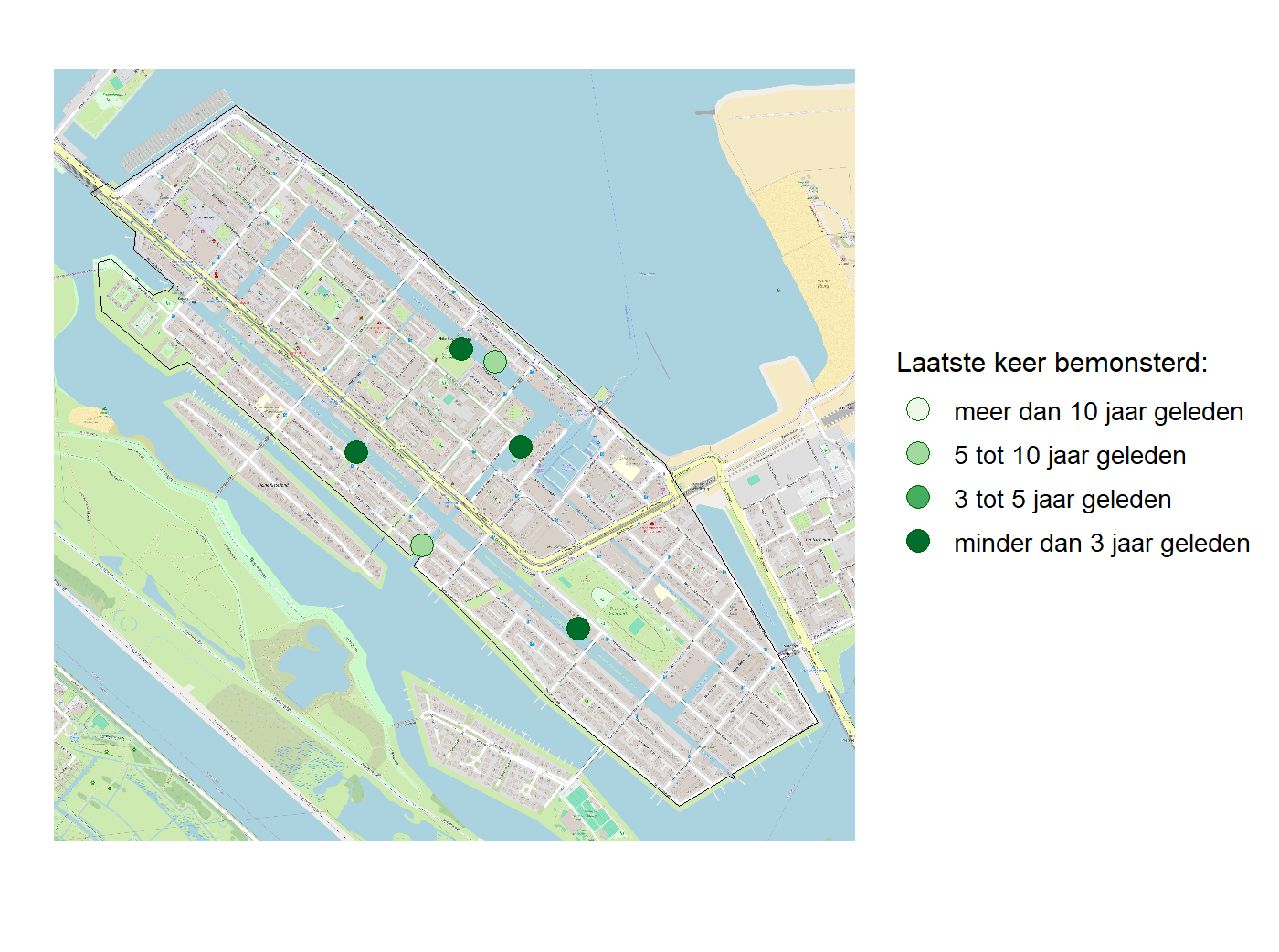 Kaart met meetlocaties waar waterplanten worden gemeten (groene stippen). Het laatste meetjaar waarin een locatie is bemonsterd is weergegeven in verschillende tinten groen.