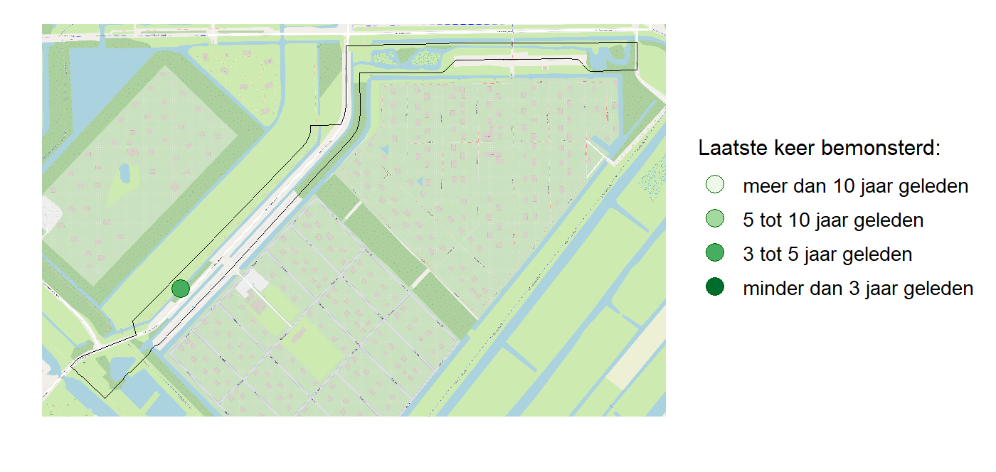 Kaart met meetlocaties waar waterplanten worden gemeten (groene stippen). Het laatste meetjaar waarin een locatie is bemonsterd is weergegeven in verschillende tinten groen.