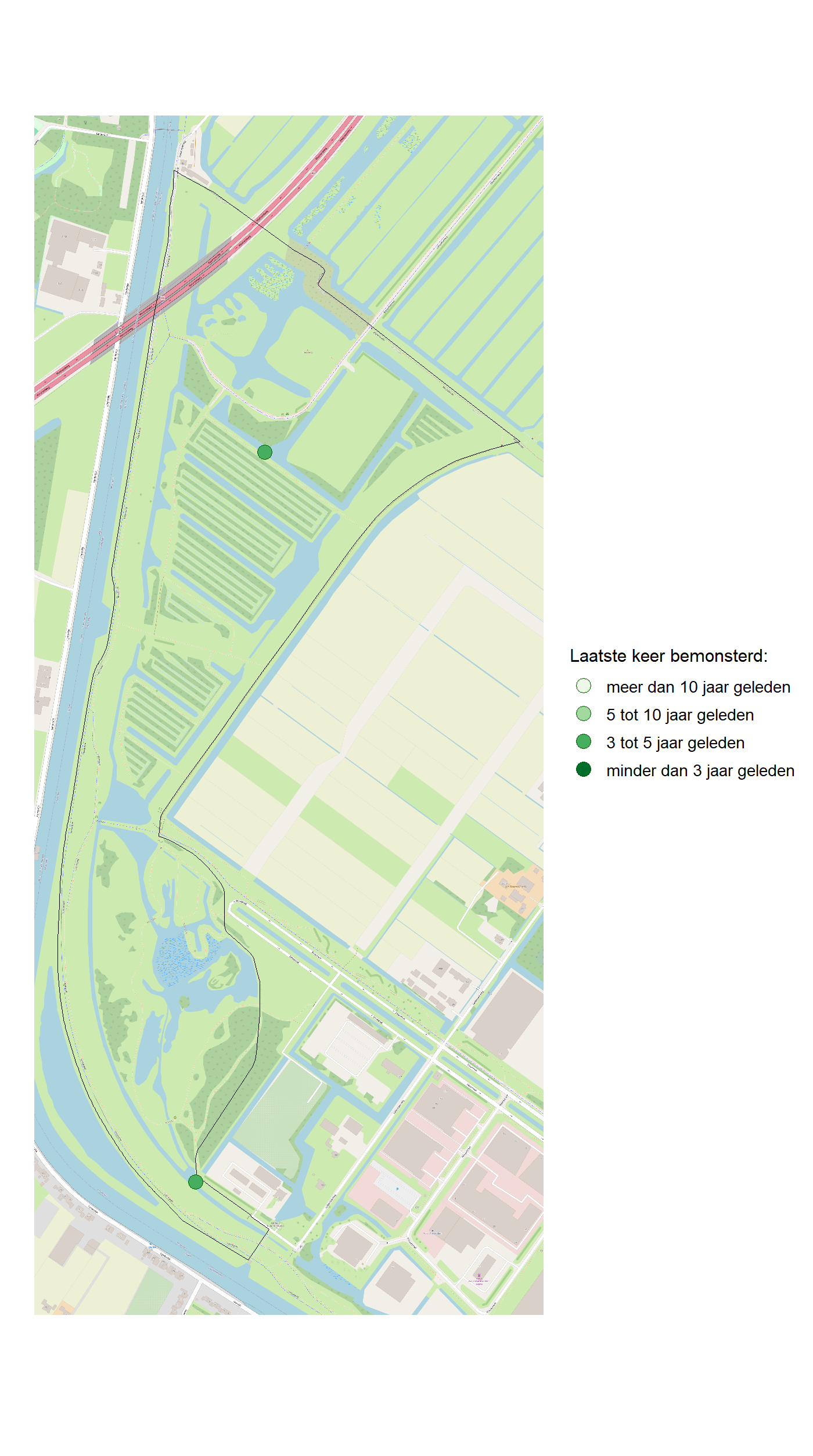 Kaart met meetlocaties waar waterplanten worden gemeten (groene stippen). Het laatste meetjaar waarin een locatie is bemonsterd is weergegeven in verschillende tinten groen.